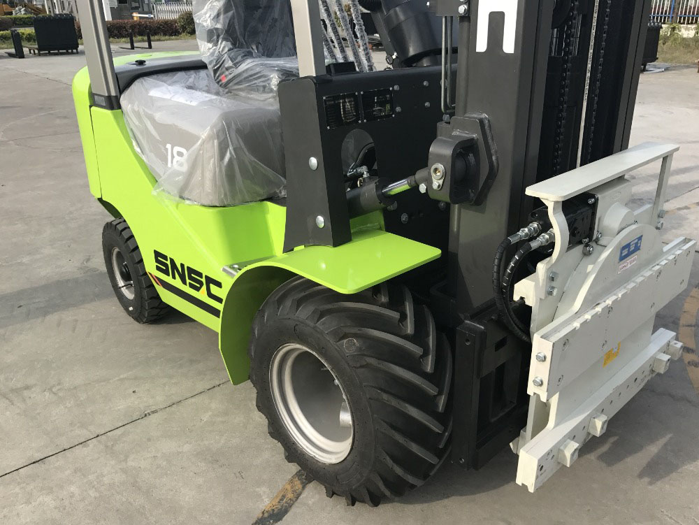 DODGE FORKLIFT